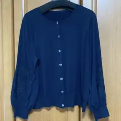 レリアン　刺繍入りネイビー長袖カーディガン　17+