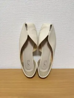 Riiika ホワイト フラット シューズ