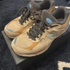 【箱付き】New Balance M2002RWAのサムネイル