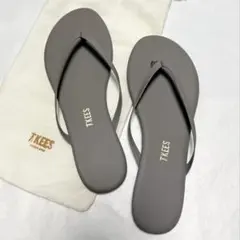 TKEES レザートングサンダルのサムネイル