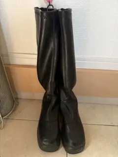 ロングブーツのサムネイル
