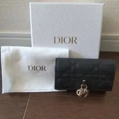 Dior 　ロゴチャーム コインケース　カードケース　ウォレットカナージュ