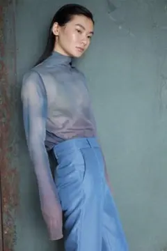 タグ付LEINWANDE☆グラデーション シアーハイネックトップスのサムネイル