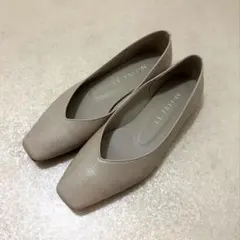 【LE TARON】ルタロン スクエアVカットフラット　GRISE