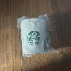 スターバックス　2026カップポーチ