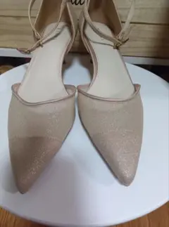 ランダオケージョン新品未使用ベージュ グリッター ポインテッドトゥ ハイヒール