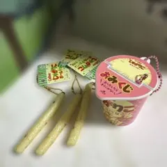 カルビー じゃがりこ たらこバターおみくじマスコット キーホルダーセットのサムネイル