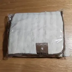 2026ブロンコビリー福袋のフリース ベージュ ブランケット