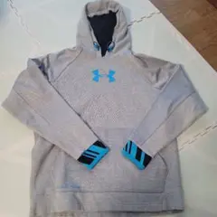 Under Armour グレー フード付きパーカー LG/G