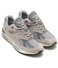 ニューバランス991V2