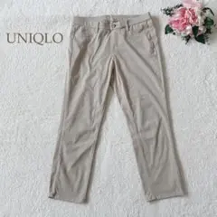 ユニクロ　クロップドレギンスパンツ　ストレッチ　無地　シンプル　ベージュ