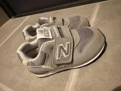 New Balance 996 キッズシューズ グレー
