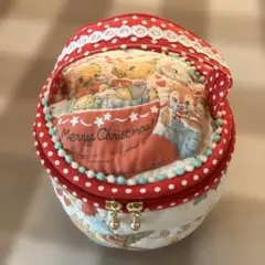 メリーボンボン　クリスマス　バニティポーチ