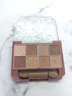 CANMAKE プティパレットアイズ(マットタイプ) M01