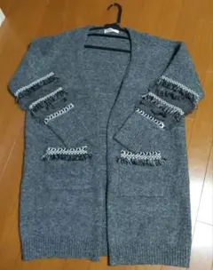 美品‼️ ニット ロングカーディガン 暖かい 個性的 グレー フリンジ フリル