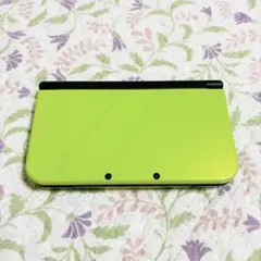 【美品】Newニンテンドー3DSLL ライム×ブラック　IPS液晶 ②