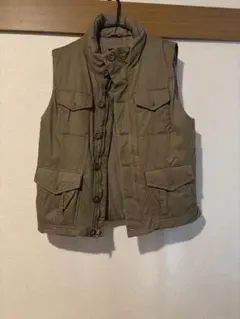 Gap カーキ ダウンベスト Lサイズ