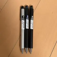 sakura ボールサインiD plus ボールペン3本のサムネイル