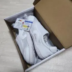 【新品未使用】18.5センチ　イフミー　スリッポンタイプ　上履き ホワイト