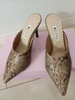 DIANA ヘビ柄 ポインテッドトゥ ミュール S