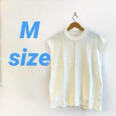 未使用 サマーニット 白 Mサイズ ノースリーブ ベスト 夏 ブラウス 綿100