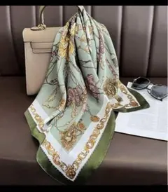 美しいスカーフ