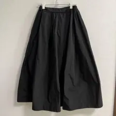 NATURAL BEAUTY BASIC 黒 フレアスカート S