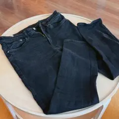 【美品】H&M ストレートフィット ブラックデニム