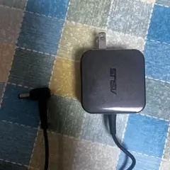 ASUS ACアダプター ADP-33AW B