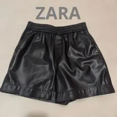 黒 ショートパンツ