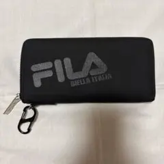 FILA 長財布 ラウンドファスナー ブラック カラビナ付きのサムネイル