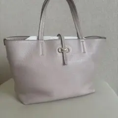 Salvatore Ferragamo ガンチーニ レザー トートバッグのサムネイル