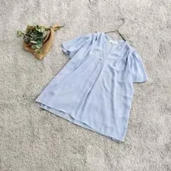 B2169【グローブ】とろみブラウス/L/フレア袖/無地/スリット/キレイめ