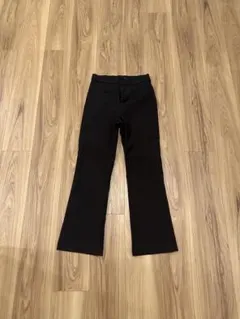 zara ストレッチフレアパンツ