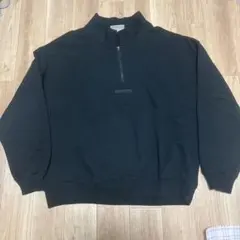 FEAR OF GOD ESSENTIALS ハーフジップ スウェット