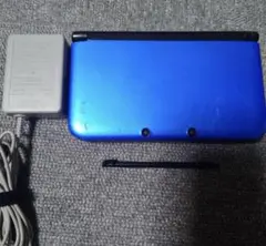 Nintendo 3DS LL 青 本体と充電器付き