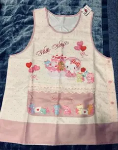 ❤︎ハローキティ サンリオ50周年記念エプロン❤︎保育士エプロン❤︎3L〜4L❤︎新品
