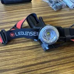 Item thumbnail for item 6cac2c90-253f-429b-8771-d6a9a6063a10