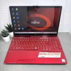 【富士通Lifebook】ガーネットレッド☘8世代i7☘️NVMe512GBのサムネイル