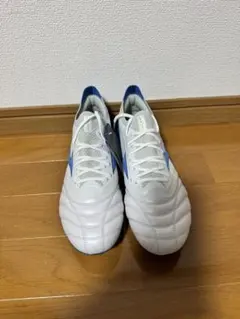 MIZUNOモレリアネオ4βエリート27.0cm プラチナムシルバーパック - メルカリ