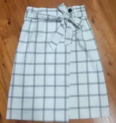 ハイウエスト 膝丈 リボンベルト付きラップスカート チェック柄