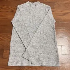 UNIQLO グレー 長袖ニット