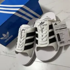 adidas サンダル