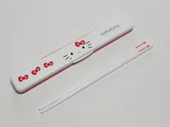 Hello Kitty 箸とケースセット　フェイス　お弁当　カトラリー