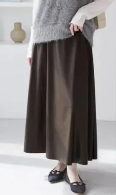 ロペピクニック ⭐︎ レザーフレアロングスカート