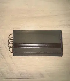 BURBERRY　バーバリー　4連　キーケース　新品未使用