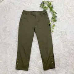 INDIVI サイズ38カーキ カジュアルパンツ 裾ボタン 日本製オシャレのサムネイル