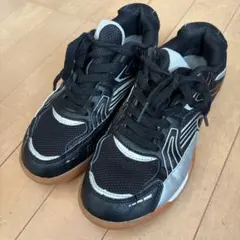 卓球シューズ 24