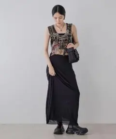 jeanasis グラフィックシアースカート ブラックのサムネイル