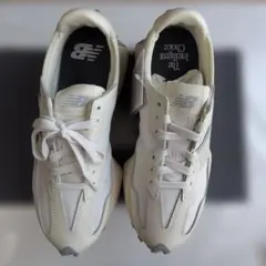 New Balance327 スニーカー ホワイトのサムネイル